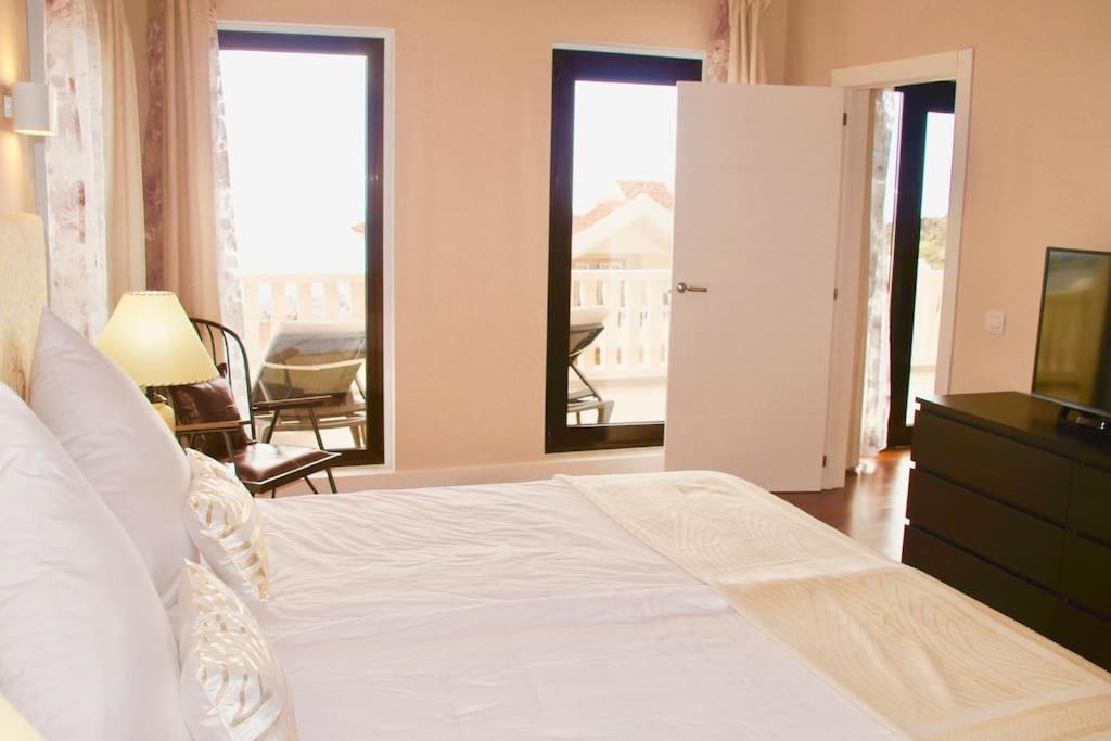 Villa Vista Bella Costa Adeje In Ruhiger Villengegend Mit Meerblick Costa Adeje (Tenerife) Exterior foto